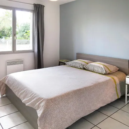 Holiday home Les Chenes - Hut123 By Interhome