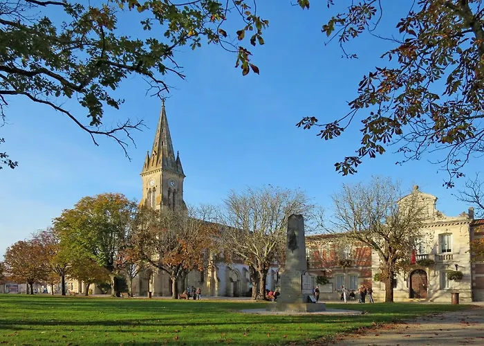 Les Chenes By Interhome